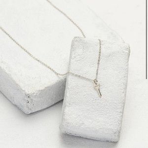 Mini Key Necklace “Believe”